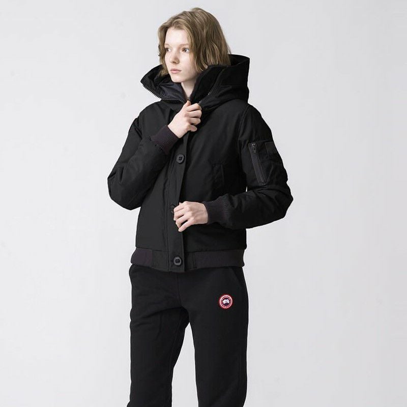 CANADA GOOSE/カナダグース】ウィメンズ ラブラドールボンバー