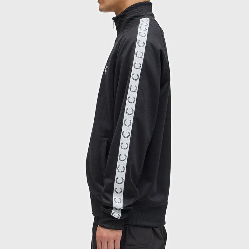 FRED PERRY/フレッドペリー】Taped Track Jacket（テープドトラック