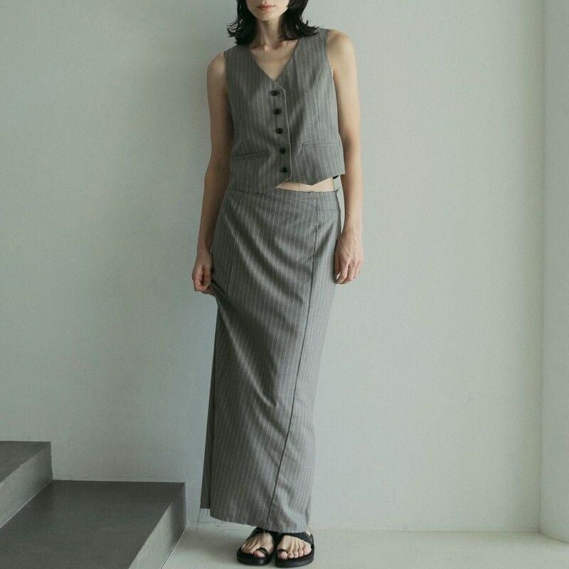 anuke/アンヌーク】Compact Cutoff Vest(コンパクトカットオフベスト