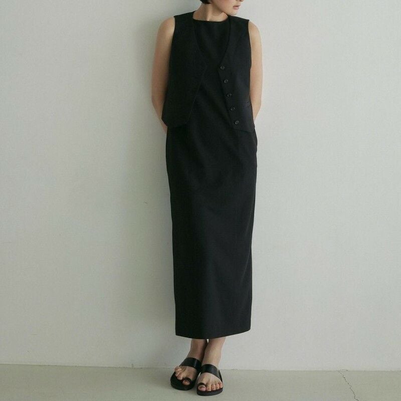 anuke/アンヌーク】Compact Cutoff Vest(コンパクトカットオフベスト