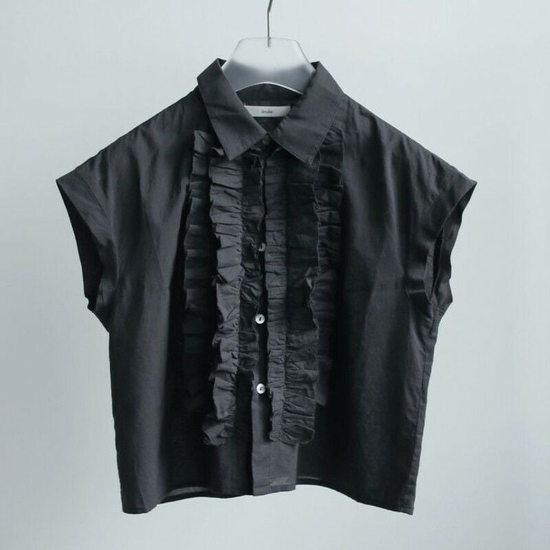 anuke 　Sleeveless Frill Blouse anuke/アンヌーク】Sleeveless Frill Blouse(スリーブレスフリル