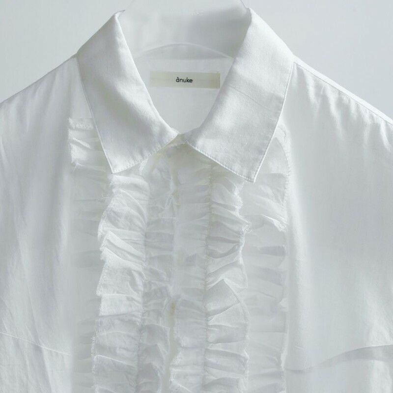 anuke/アンヌーク】Sleeveless Frill Blouse(スリーブレスフリル