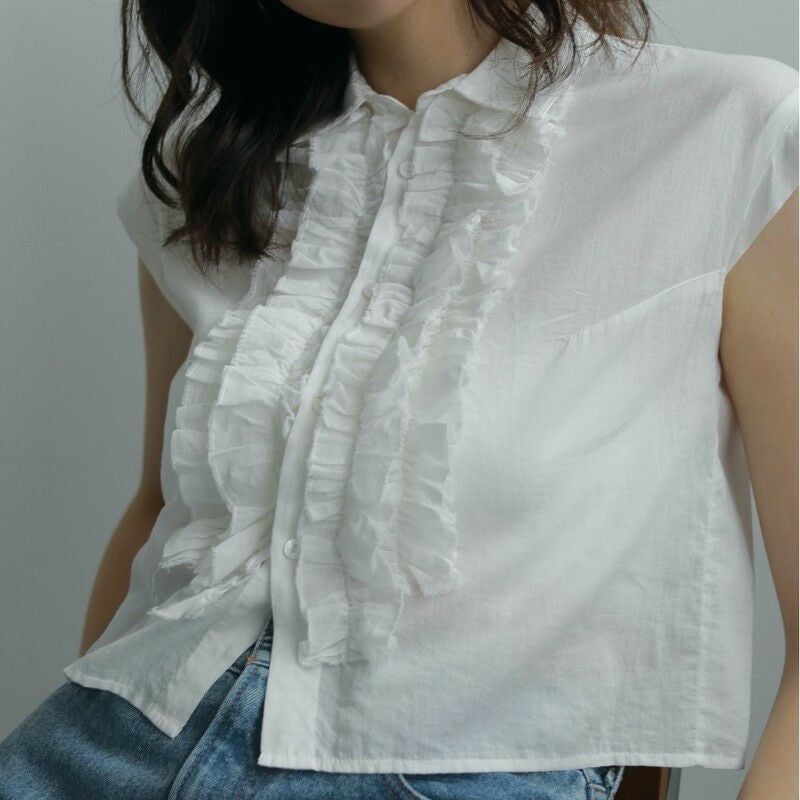 anuke/アンヌーク】Sleeveless Frill Blouse(スリーブレスフリル