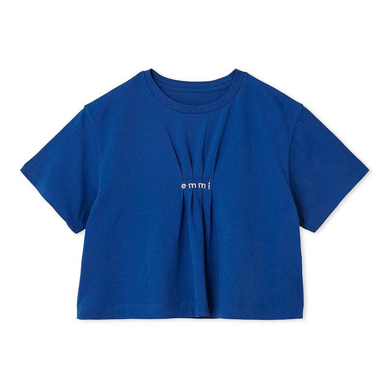 emis ロゴ入り クロップドTシャツ　韓国限定　ブルー　水色　刺繍　デザイン emmi/エミ】emmi×PlaX(TM)クロップドemmiロゴTシャツ・13WCT252066