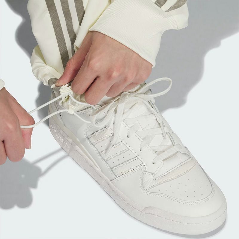 adidas ジャージ　Mサイズ　ホワイト　値下げOK Clothing - adidas Z.N.E. Woven Track Top - White | adidas Oman